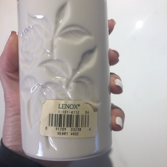 Lenox Rose Vase - Picture 5 of 6